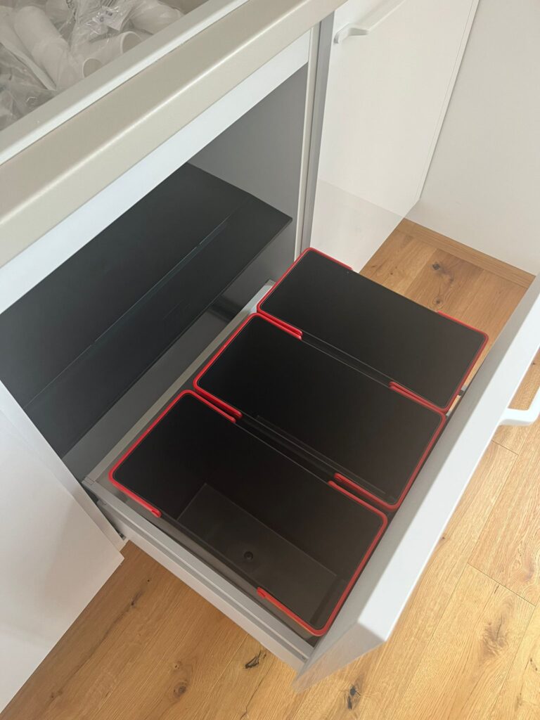 Family Kitchen - client's installation day - interior design online